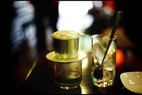 Ly thủy tinh uống cafe loại nào tốt ?